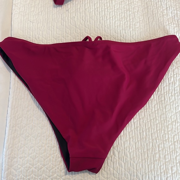 Cupshe bikini - Picture 3 of 3